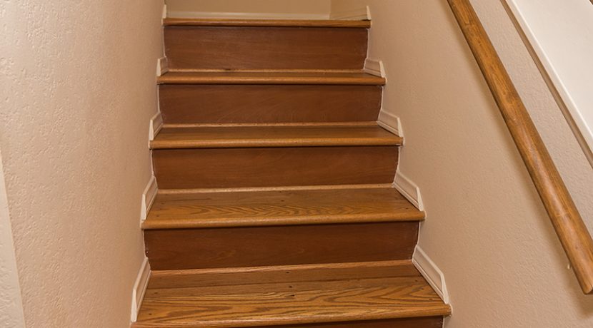 10-Staircase