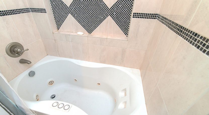 Bathroom 1 Jetted Tub