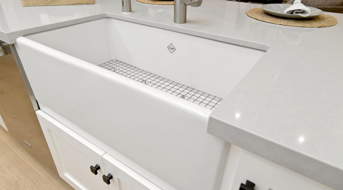 267 Stonecreek Court, Lake Sherwood - Kitchen Detail of the Farmers Sink