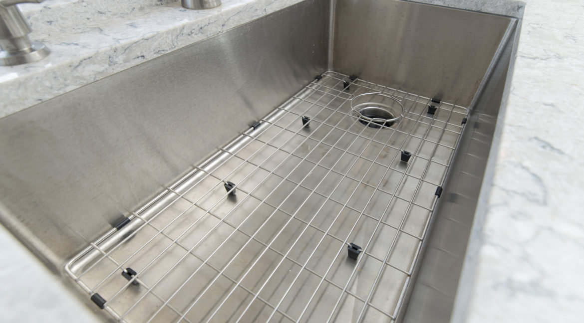 163 Galsworthy Street Thousand Oaks - Kitchen Detail of Kitchen Sink