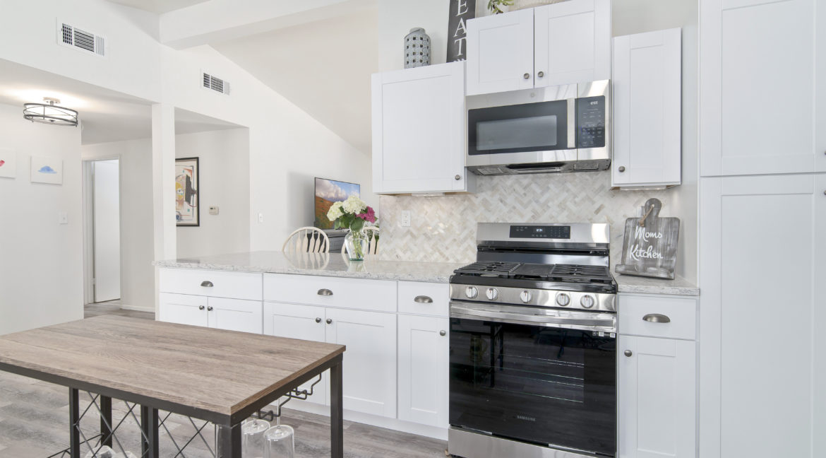 163 Galsworthy Street Thousand Oaks - View of Remodeled Kitchen