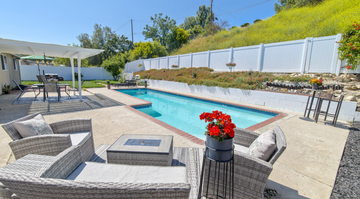 163 Galsworthy Street Thousand Oaks - Backyard Lap Pool Amenities Seating Area